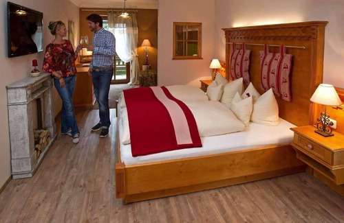 Vohenstrauss Resort | Private room ∙ 2 guests