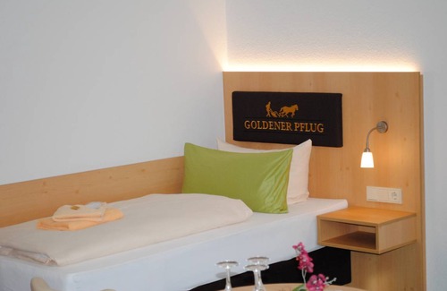 Umrathshausen Resort | Private room ∙ 3 guests