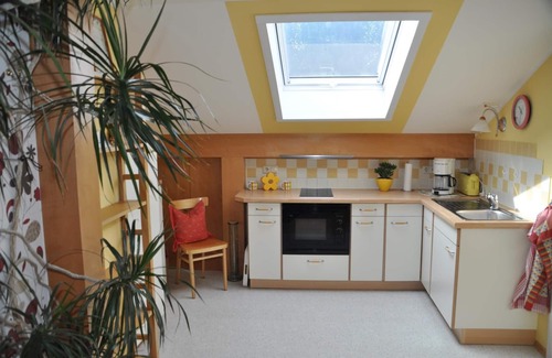 Horn Apartment | Quiet location, balcony, animals on request, near the mountain, up to 3 people,