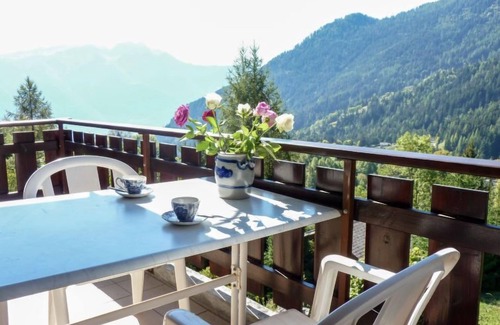 Ovronnaz Apartment | Roc Lyv by Interhome