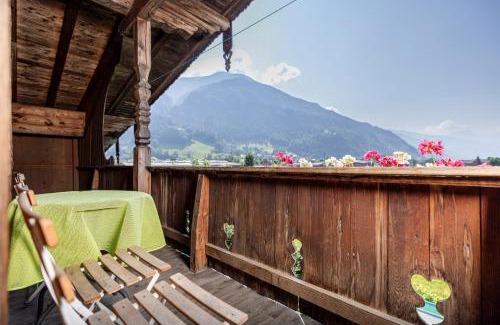 Kapfing Apartment | "Schmeisshof "Ferienwohnungen Taxacher Johann und Renate