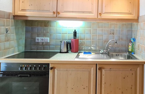 Fischbachau Apartment | "Schwalbennest" apartment with mountain view, balcony & Wi-Fi