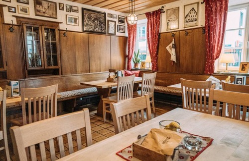 Krumbach Other | Shared room ∙ 5 guests