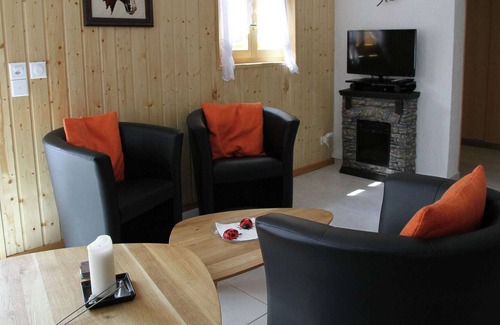 Saclentse Ski Chalet | Spacious Chalet in Saclentse-Basse Nendaz near Ski Area