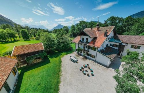 Oberau Apartment | Studio on Gut Buchwies near Garmisch-Partenkirchen