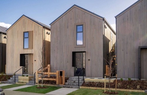 Frankton House | Tahuna Villa Queenstown