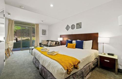 Queenstown Hotel | The Alps Studio