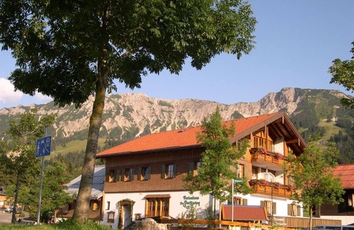 Oberjoch Apartment | Vacation apartment 2 - Holiday home at the village garden