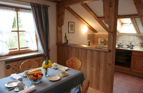 Berchtesgaden Apartment | Vacation apartment 65 sqm for 1-2 persons, with 2 balconies