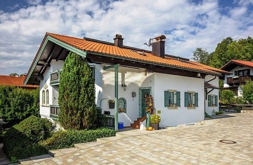 Reit im Winkl Apartment | Vacation apartment, approx. 59 sqm with sunny terrace