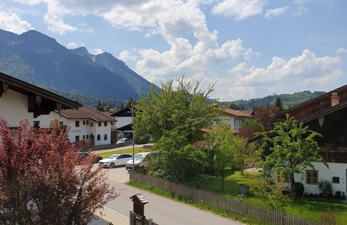 Inzell Apartment | Vacation apartment Ammersee for 2 persons, 1 separate bedroom, balcony, 64 sqm
