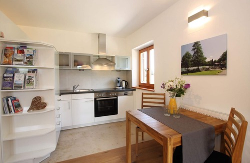 Grabenstatt Apartment | Vacation apartment Tüttensee for 1 - 2 persons, with balcony