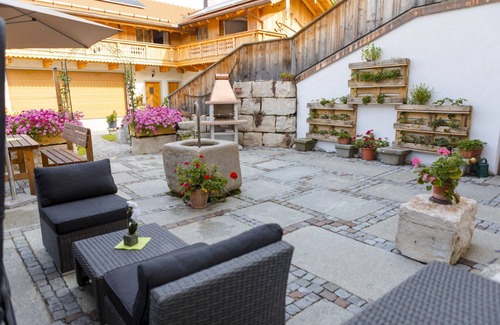 Unterwoessen Apartment | Vacation apartment 1, hayloft 54 sqm, up to 4 persons, 1 bedroom