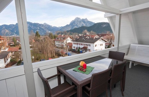 Fuessen Apartment | Vacation apartment Wanner (Säulingstraße 1 1/2) - Holiday apartment Säulingstraße