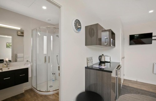 Queenstown Apartment | Views