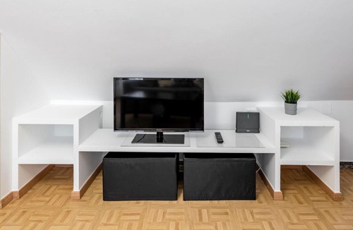 Lista Apartment | Ático con patio privado en el Barrio de Salamanca