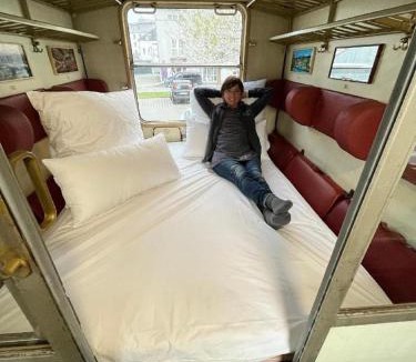 Bogen Apartment | Übernachten im nostalgischen Bahnwaggon