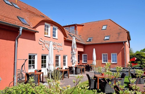Lobbe House | 01 Double Room B - The small hotel and apartments on Mönchgut!