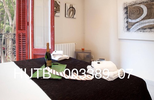 Sant Antoni Apartment | 066. Borrell Nice and Big Apartment