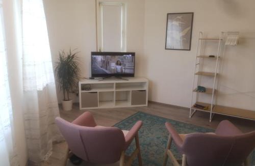 Plochingen Apartment | 1,5 Zi Wohnung 43 qm im Zentrum von Plochingen, frisch renoviert und voll ausgestattet