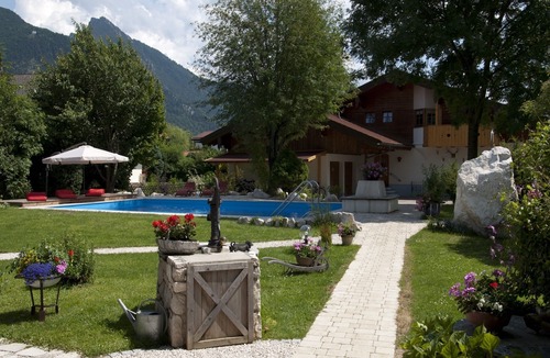 Grassau Apartment | 1. Fewo Friedenrath, 25 qm, 1-2 Pers., Wohn-Schlafraum, Westbalkon