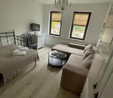 Pries - Friedrichsort Apartment | 1 Zimmer Wohnung in Strand nähe
