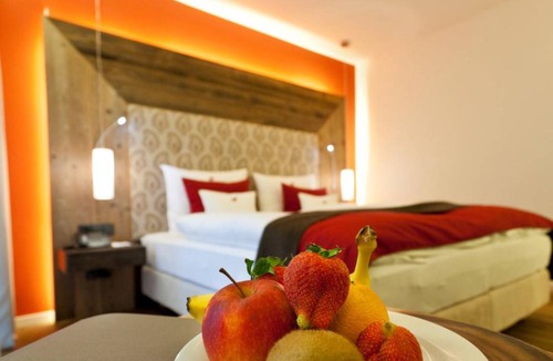 Thalkirchdorf Apartment | 100 m² Apartment ∙ 2 bedrooms ∙ 4 guests