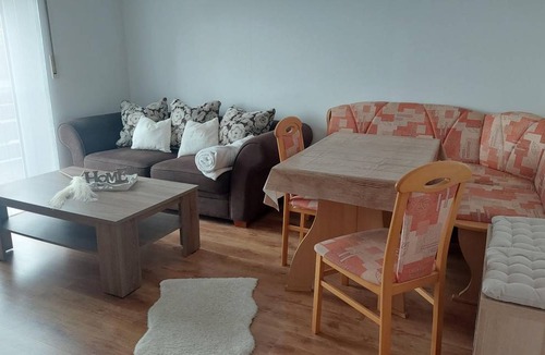 Waldmuenchen Apartment | 100 m² Apartment ∙ 3 bedrooms ∙ 6 guests