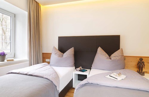 Innsbruck Apartment | 100 m² Apartment ∙ 2 bedrooms ∙ 5 guests