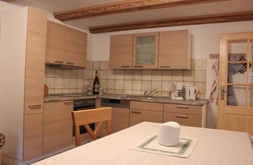 Teisendorf Apartment | 100 m² Apartment ∙ 2 bedrooms ∙ 6 guests