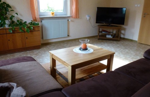 Sulzdorf an der Lederhecke Apartment | 100 m² Apartment ∙ 3 bedrooms ∙ 6 guests