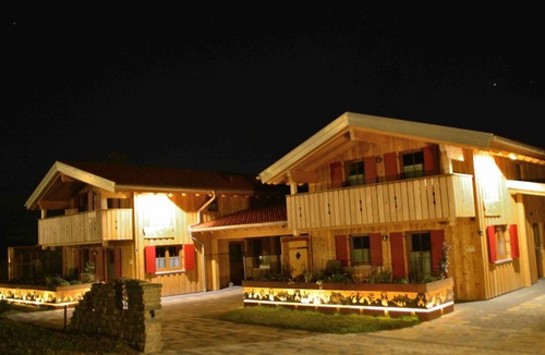 Eisenberg House | 100 m² House ∙ 3 bedrooms ∙ 6 guests