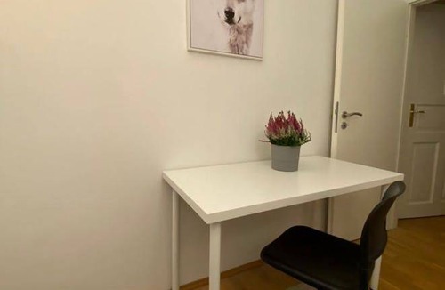 Neuperlach Resort | 100 m² Private room ∙ 1 bedroom ∙ 1 guest