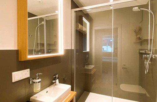 Entfelden Apartment | 107 m² Apartment ∙ 3 bedrooms ∙ 6 guests