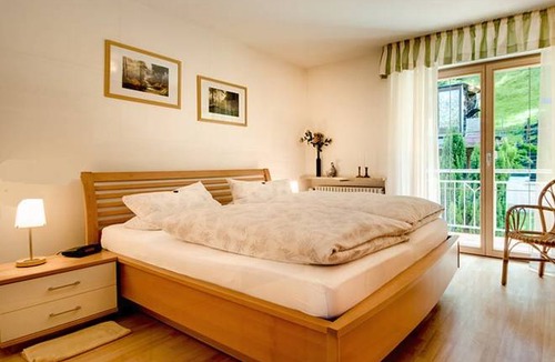 Burgberg Apartment | 110 m² Apartment ∙ 3 bedrooms ∙ 6 guests