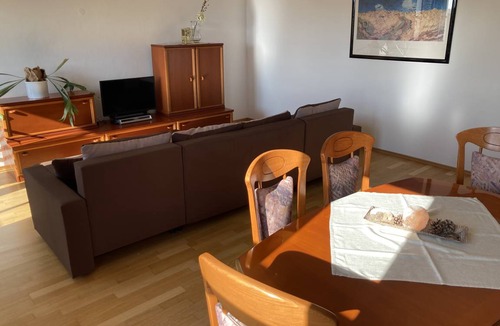 Hemau Apartment | 110 m² Apartment ∙ 2 bedrooms ∙ 5 guests