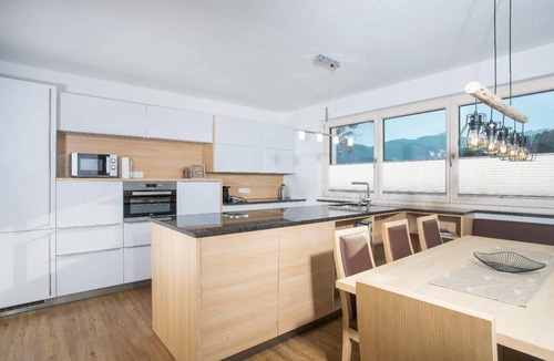 Wiesing Apartment | 114 m² Apartment ∙ 3 bedrooms ∙ 8 guests
