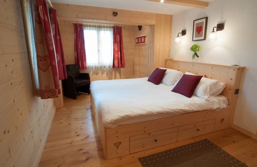 Nendaz Ski Chalet | 115 m² Chalet ∙ 3 bedrooms ∙ 8 guests