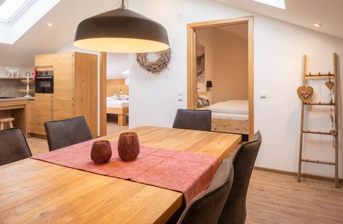 Heitlern Apartment | 116 m² Apartment ∙ 3 bedrooms ∙ 6 guests