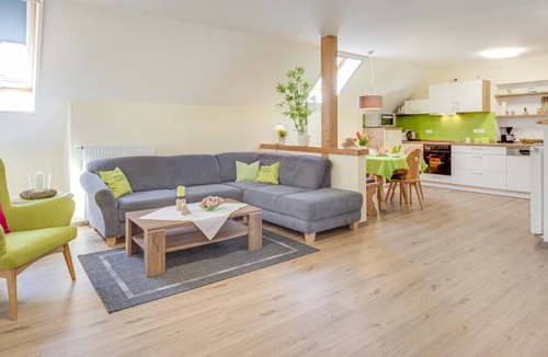 Burglengenfeld Apartment | 117 m² Apartment ∙ 3 bedrooms ∙ 5 guests