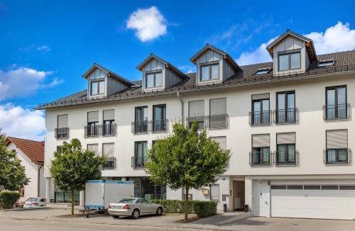 Ebersberg District Apartment | 120 m² Apartment ∙ 3 bedrooms ∙ 8 guests