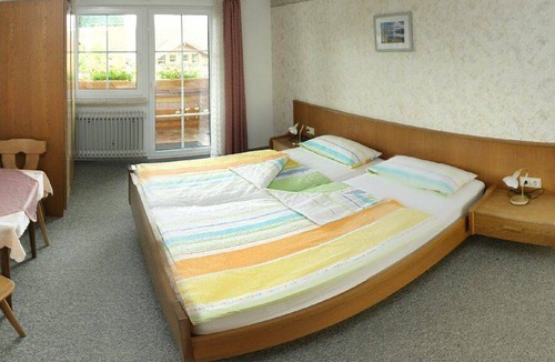 Rueckholz Apartment | 120 m² Apartment ∙ 4 bedrooms ∙ 8 guests