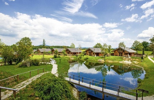 Ainring Ski Chalet | 120 m² Chalet ∙ 2 bedrooms ∙ 4 guests