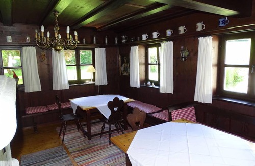Schoellnach House | 120 m² House ∙ 2 bedrooms ∙ 4 guests