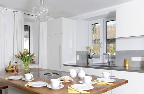 Breitbrunn a. Chiemsee Apartment | 128 m² Apartment ∙ 4 bedrooms ∙ 8 guests