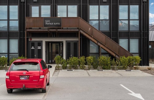 Lake Hayes Condo | 12th Avenue Queenstown Suite 16