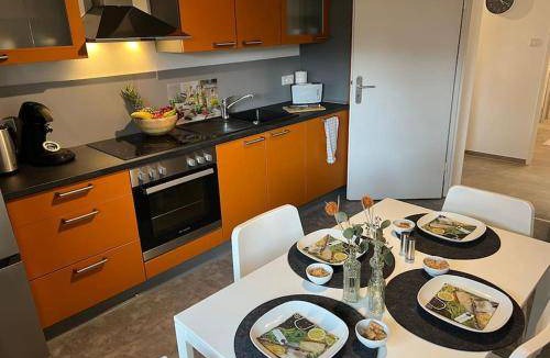 Zirndorf Apartment | 130 m² Apartment ∙ 5 bedrooms ∙ 9 guests
