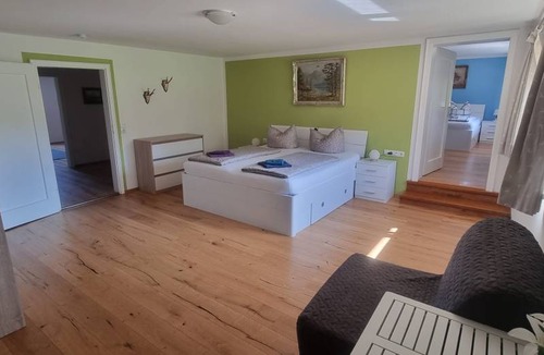 Flintsbach A. Inn Apartment | 130 m² Apartment ∙ 3 bedrooms ∙ 10 guests