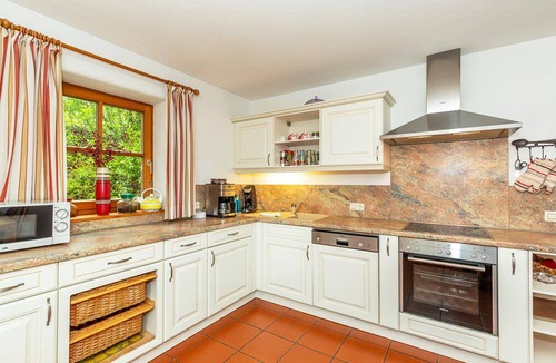 Entfelden House | 130 m² House ∙ 3 bedrooms ∙ 6 guests
