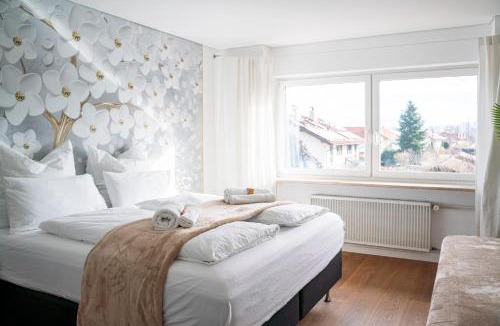 Rosenheim Apartment | 130m2 Loft - Balkon, Smart TV, Badewanne, Kaffee